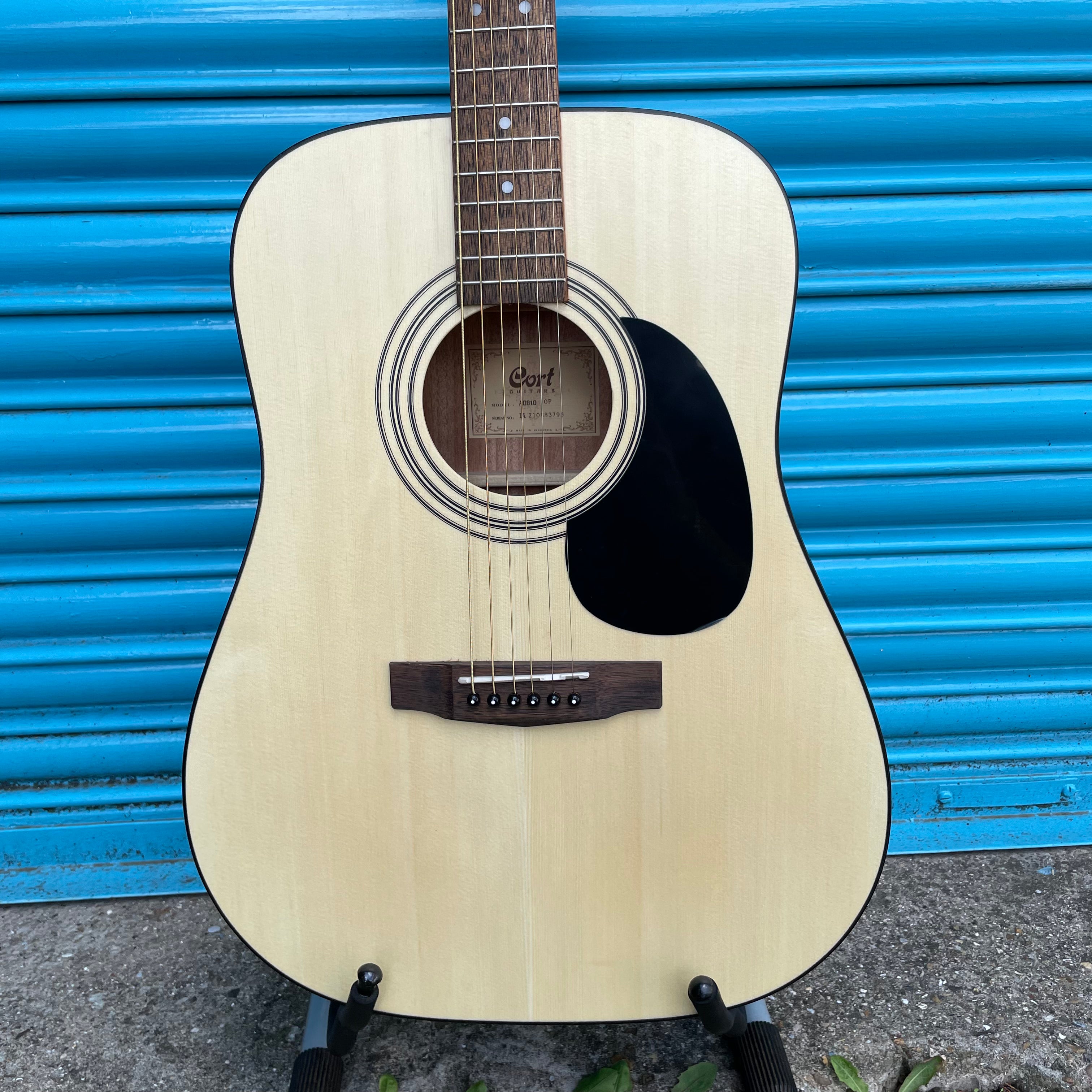 Cort AD810 Acoustic Guitar Online now