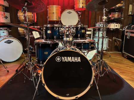 YAMAHA Stage Custom 5-piece Shell Pack in Deep Blue Sunburst Online Sale